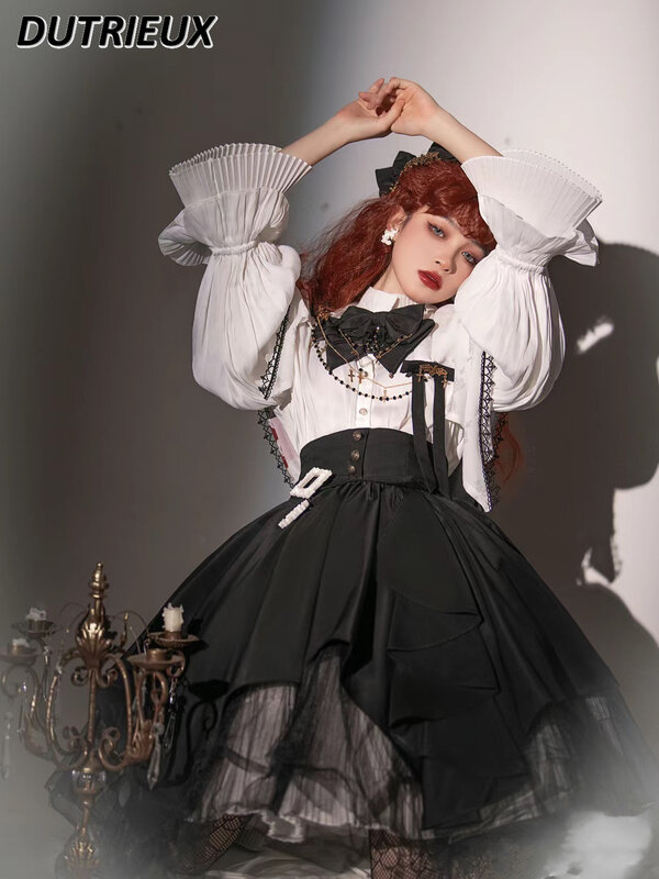 Lolita camisa branca de manga comprida e comprimento médio com saia Cos 2 conjuntos de roupas femininas, terno de festa de Halloween, primavera e outono