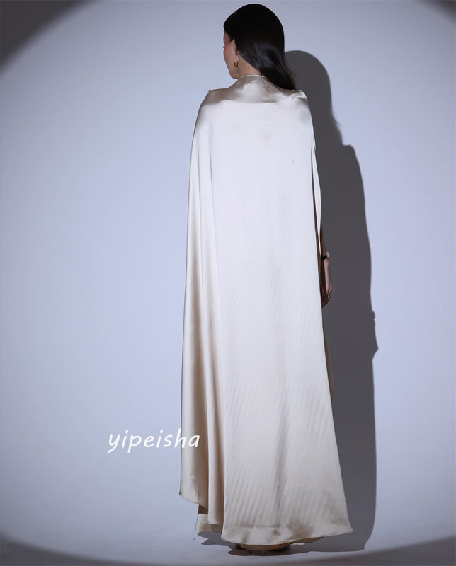 Estilo moderno simples vestido de noite formal, colarinho quadrado, Apliques A linha, cetim vestidos de baile, estilo Arábia Saudita, ocasião personalizada