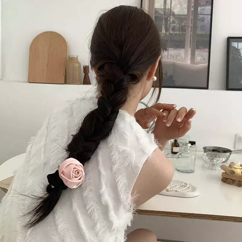 Koreanische rosa Rose Satin Blume elastische Haar bänder Haar Haar gummis für Frauen elegante große Blume Gummibänder Haarschmuck