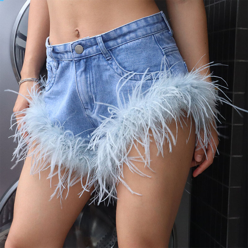 TRAUXY-shorts de Jean borla de penas para mulheres, roupas sexy slim, moda de rua, bottoms de praia quente, verão, novo, 2023