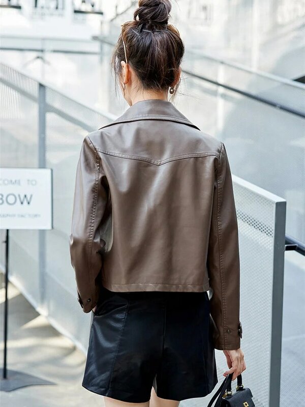 Nowa damska wiosenna jesienna elegancka krótka kurtka Casual Fashion Garnitur Kołnierz Długi rękaw Slim Moto Odzież wierzchnia Dzielona skóra Krótki płaszcz