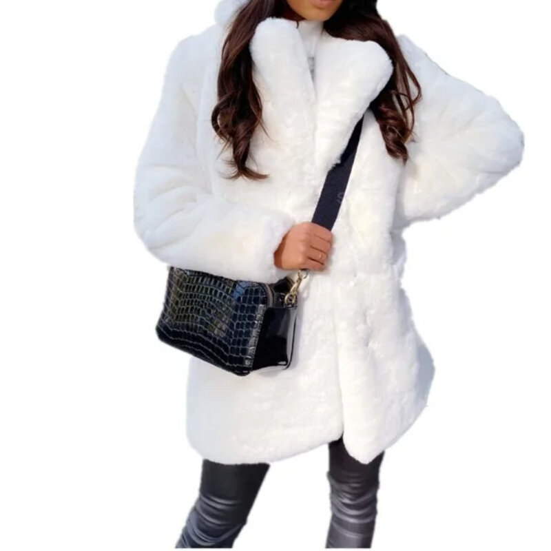 Jaket mantel bulu palsu panjang untuk musim gugur musim dingin 2024 mantel tebal hangat wanita tren blok tenun bulu putih hitam mantel parka Korea
