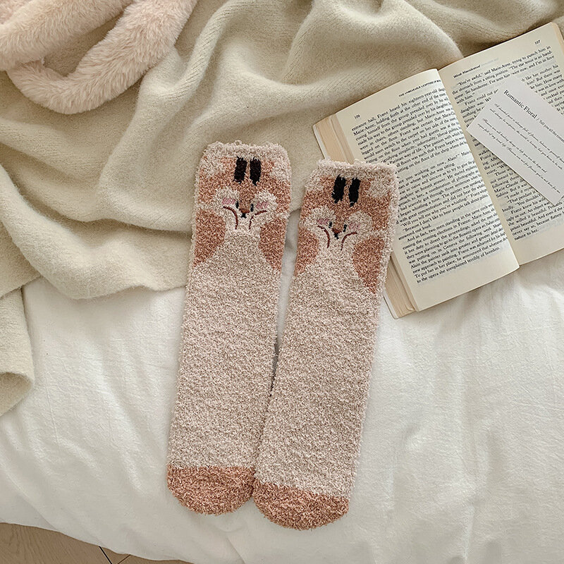 Calcetines de dibujos animados de animales para mujer, medias de felpa gruesa y cálida, de tubo medio, suave, Kawaii, para dormir en el suelo