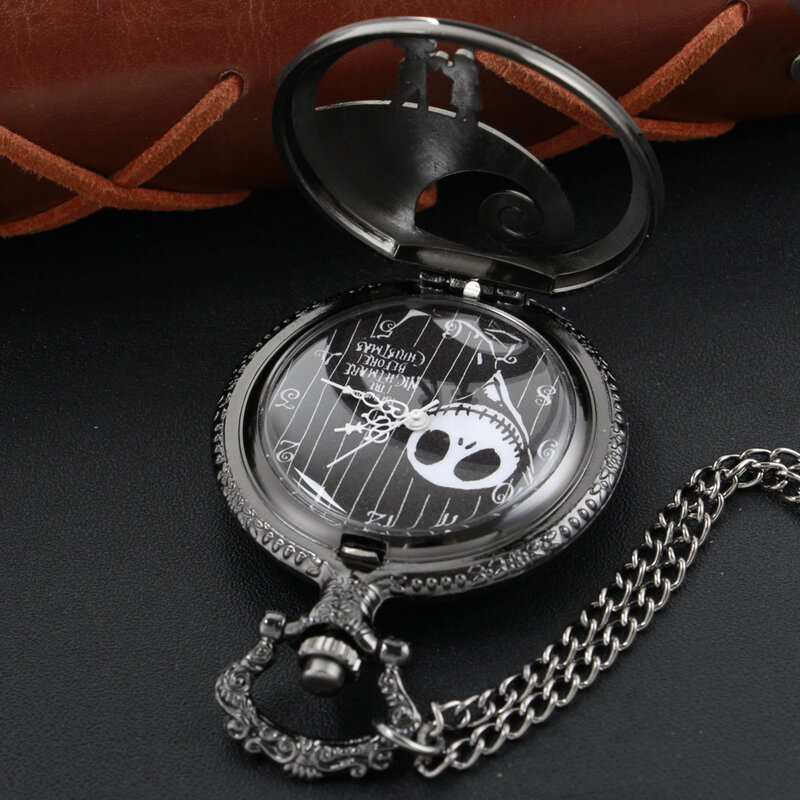 Reloj de bolsillo de cuarzo con temática navideña Vintage para hombre y mujer, collar con diseño de Jack and Sally, regalo de Navidad