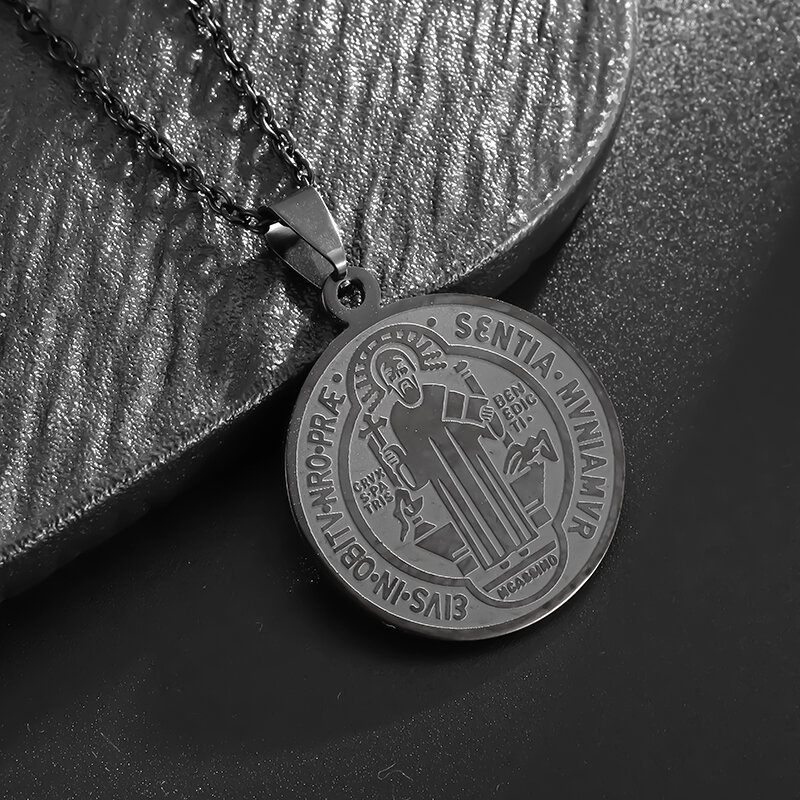 Medalha Saint Benedict Colar de Pingente para Homens e Mulheres, Aço Inoxidável, Cruz Disco de Jesus, Amuletos Religiosos Vintage, Joias