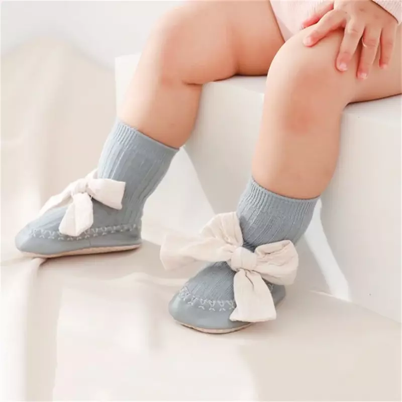 Носки детские Нескользящие с бантом, мягкие дышащие хлопковые для новорожденных, милые, приятные для кожи, для осени и зимы