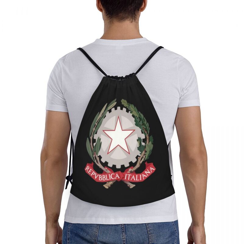 Emblem Of Italy Drawstring Backpack Sports Gym Bag for Women Men Italian Republic Training Sackpack