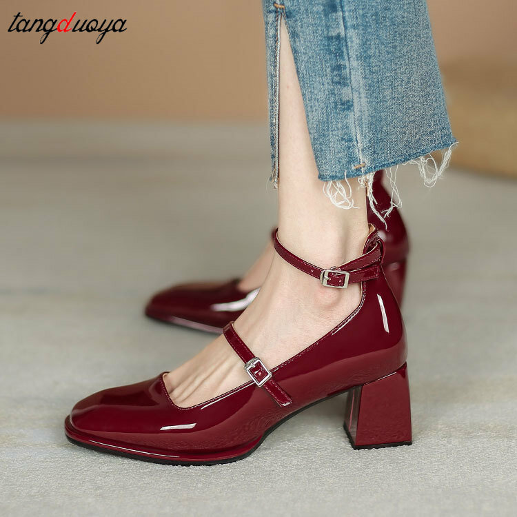 High Heel Damenschuhe Frühling neue französische Retro Chunky Schuhe für Frauen Mary Jane Damenschuhe Square Toe High Heels