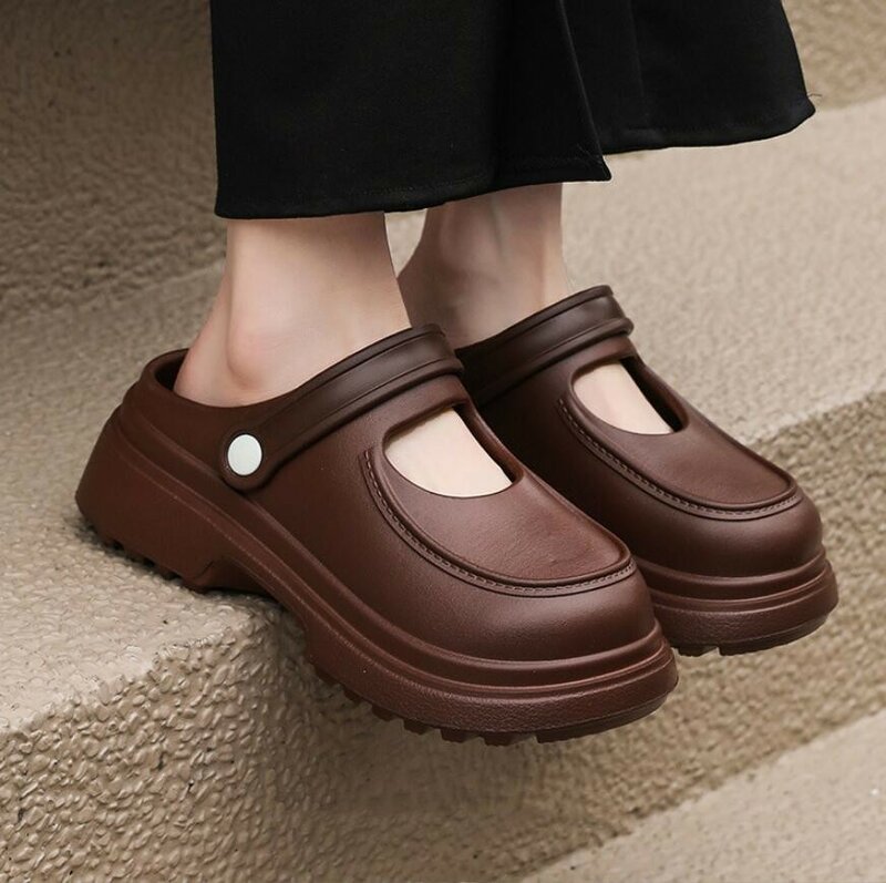 Chaussures de diversification pour femmes, pantoufles épaisses accrues, coordonnantes, style oligbritannique décontracté, rétro, sandales simples pour femmes