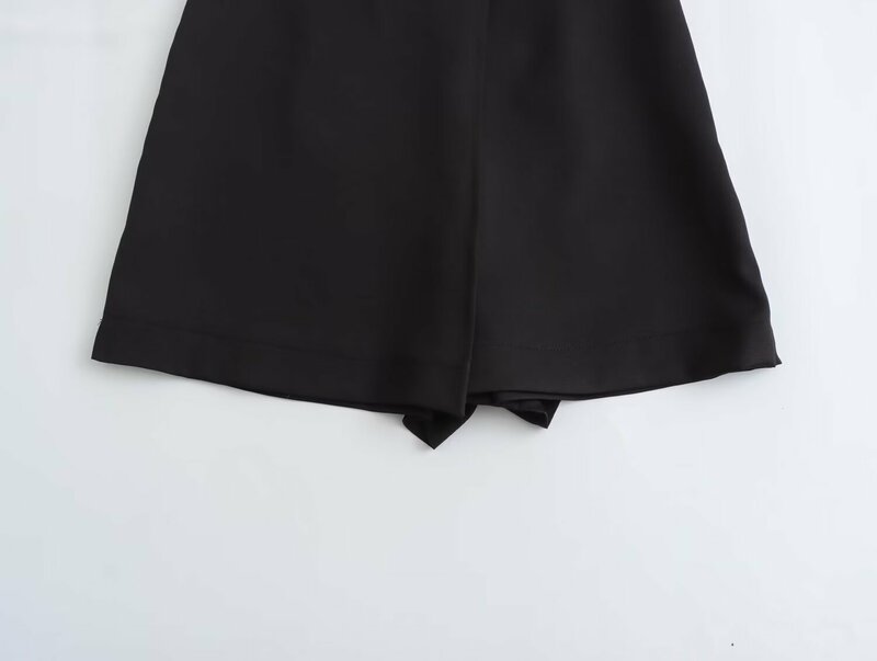 TRAFZA-faldas cortas lisas para mujer, pantalones cortos ajustados con cremallera, ropa de calle con cierre cruzado, 2024