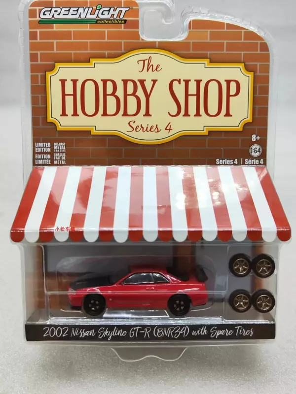 Diecast Metal Alloy Model Car Brinquedos para Coleção de Presente, Nissan Skyline GT-R R34, 1:64, Pneu Sobressalente, W1350, 2002
