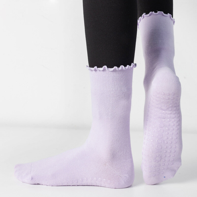 Yoga Socks Middle Tube Stringy Selvedge Non-Slip Breathable Cotton Fitness Pilates Damping Dance Ballet Grip Socks for Women Gym