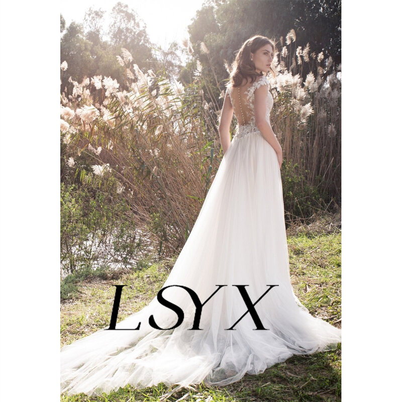 LSYX-Boho فستان زفاف بأكمام كاب ، رقبة عميقة على شكل v ، تول لامع ، زر الوهم ، ظهر a-line ، فتحة جانبية عالية ، ذيل محكمة