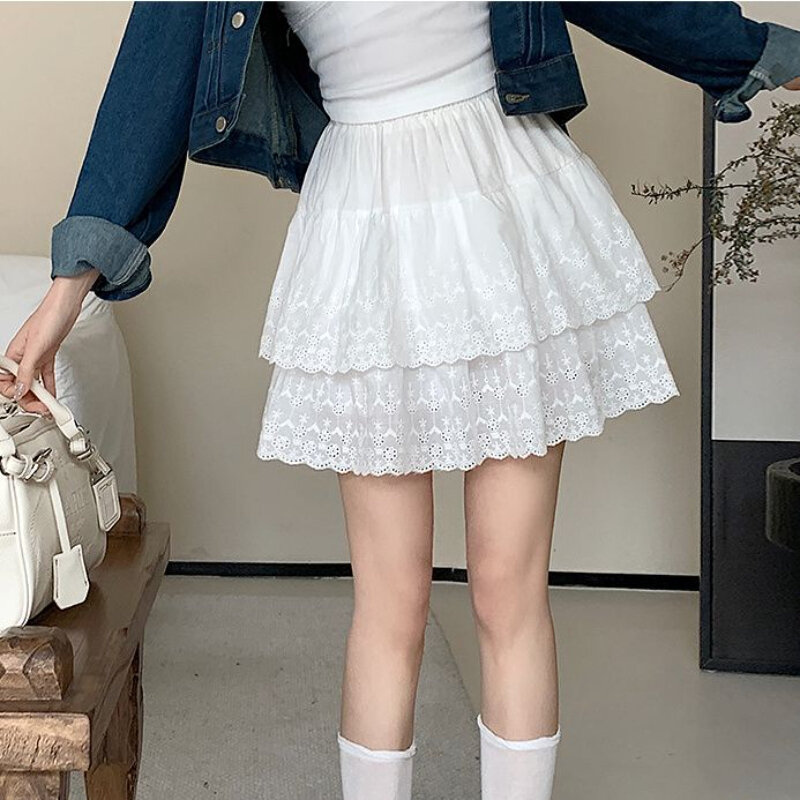 Deeptown-minifalda de encaje con volantes Kawaii, faldas cortas plisadas informales, blanco, Patchwork en capas, línea A
