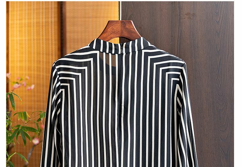 Silk Stripe Women's Blouses Summer 2023 Geometric Print Long Sleeves Shirts Loose Korean O-Neck New Casual Top YCMYUNYAN