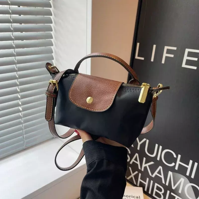 Tas cangkang kualitas tinggi untuk wanita 2024 tas bahu merek mewah tas tangan dan tas selempang desainer tas kecil lucu