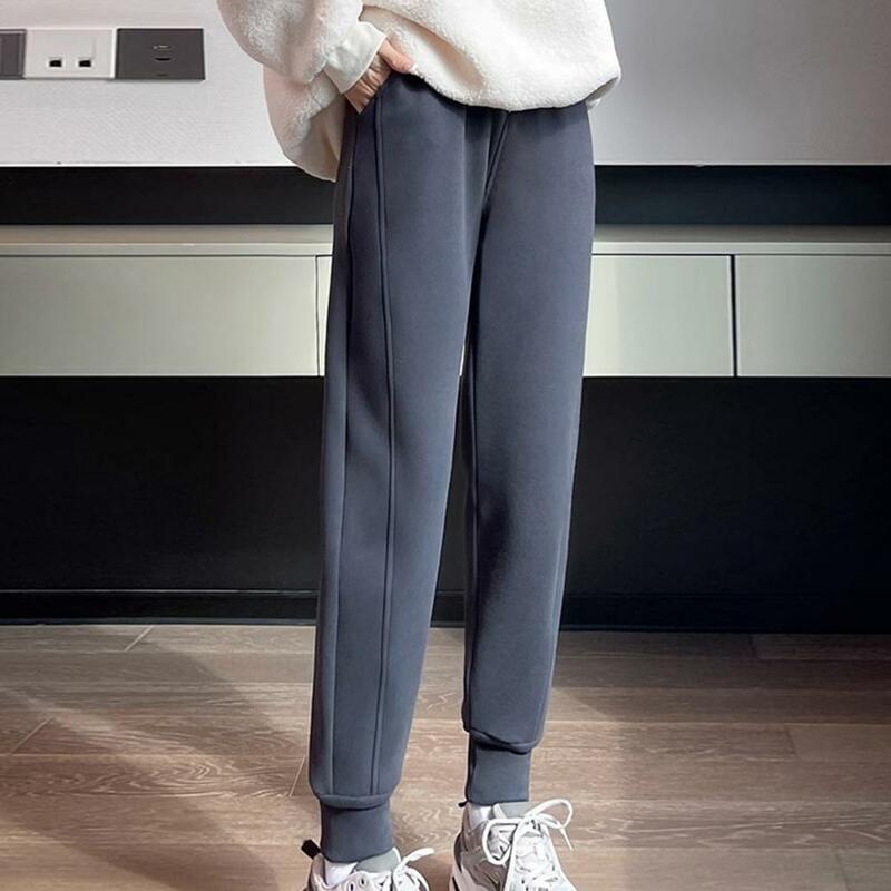Celana panjang Harem longgar, celana olahraga nyaman mewah musim dingin dengan saku pinggang elastis untuk wanita hangat lembut