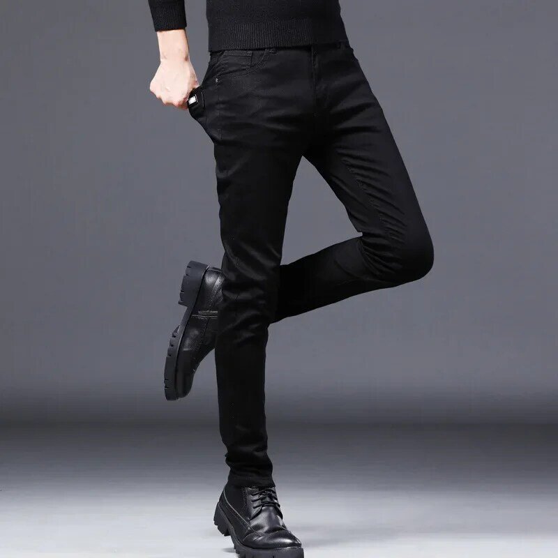Jeans masculino de algodão casual, calça masculina justa, calça preta, moda verão e outono, 2023