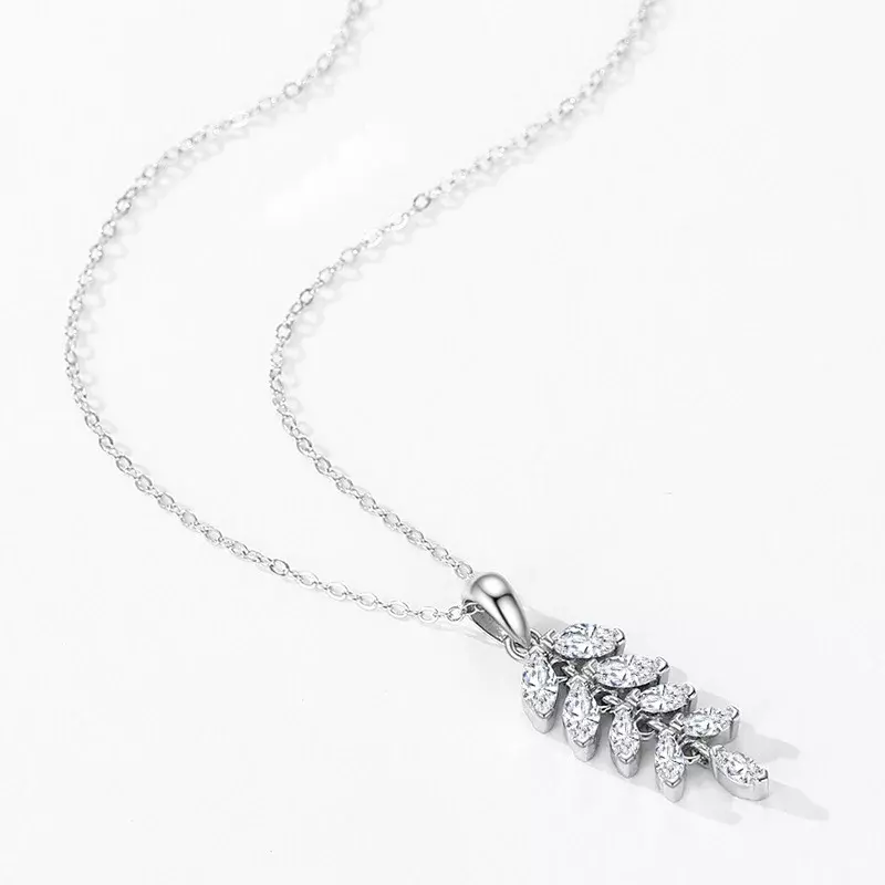 Модное и универсальное нишевое дизайнерское ожерелье из стерлингового серебра S925, суперсияющее универсальное циркониевое ожерелье с листьями, классный стиль Instagram