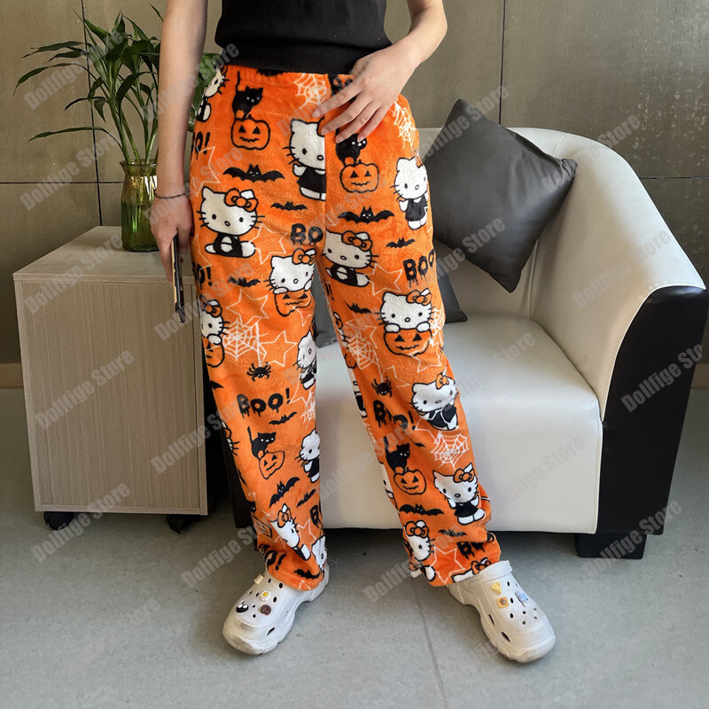 Piyama Sanrio Hello Kitty 2023, celana rumah kasual kartun Anime wol lucu mode flanel Halloween musim gugur