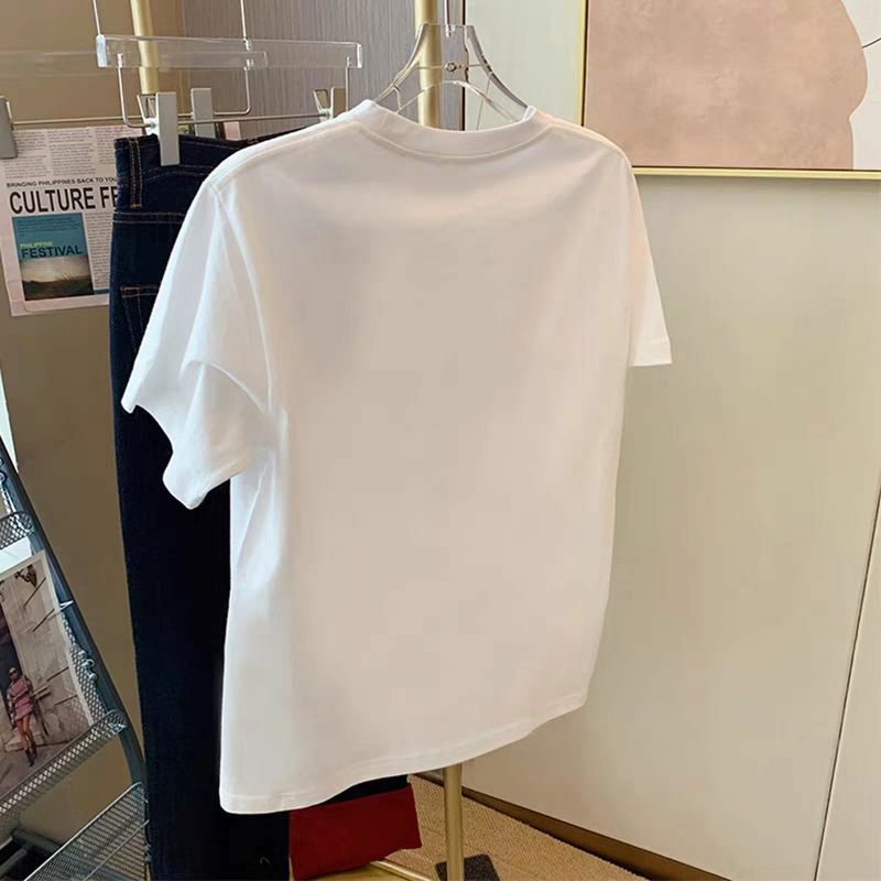 White American Love Printed Short Sleeved T-shirt for Women Summer New Loose and Versatile Design Small Top Round Necked Clothes