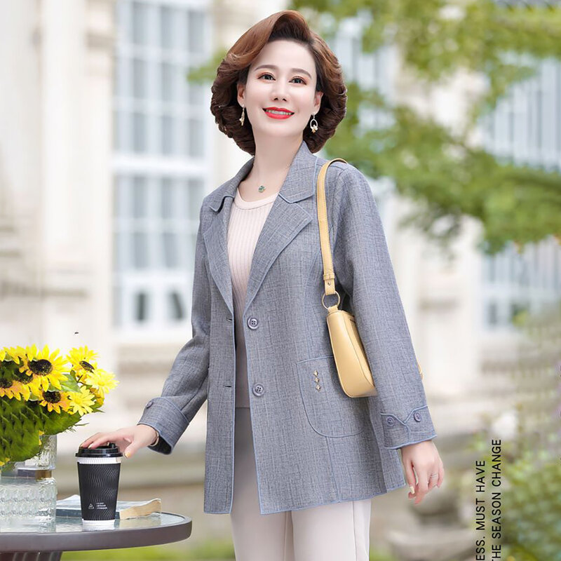 Middle-aged Mother Short Coat Ladies Fashion Middle-aged And Elderly Women Spring And Autumn Thin Small Suit Tide 5xl