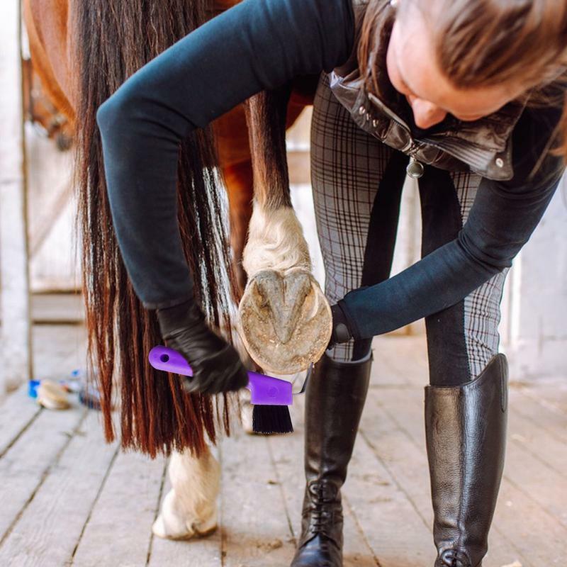 Sikat perawatan kuda 2 In 1 kuku pilihan, perlengkapan perawatan kuda pembersih kuda dengan pegangan ergonomis untuk dewasa dan anak-anak
