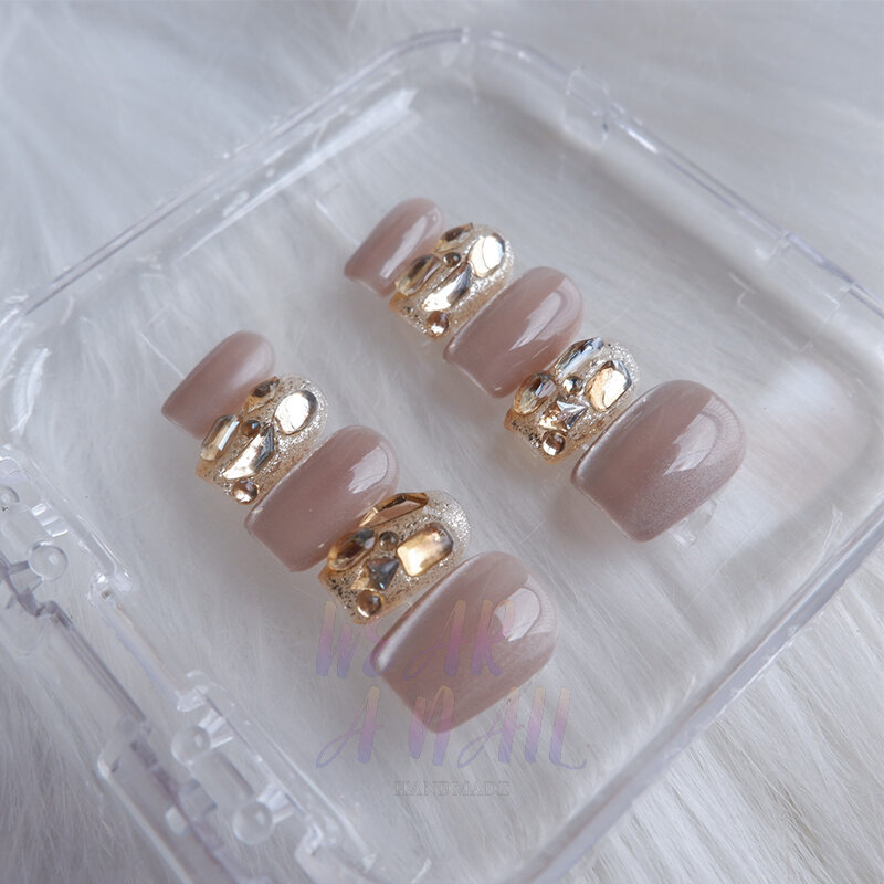 10PCS Handmade Nude Press on Nails Short Cat Eye France Design Reusable Fake Nails Artificial Manicuree Wearable Tips