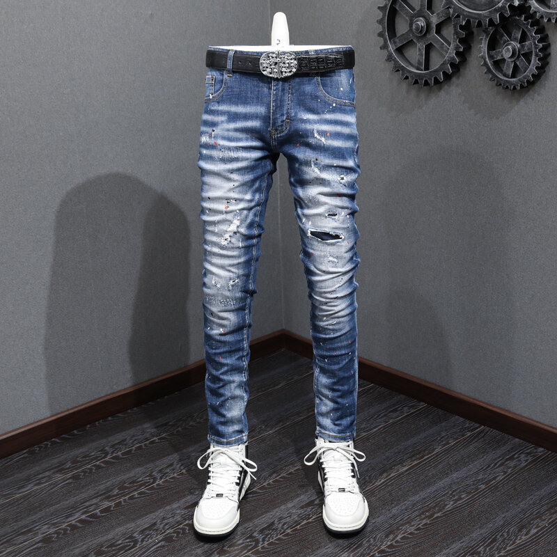Modne męskie dżinsy niebieskie w stylu Retro elastyczne rozciągliwe dopasowanie dopasowane porwane jeansy mężczyzn Streetwear malowane w stylu Vintage spodnie dżinsowe Hombre