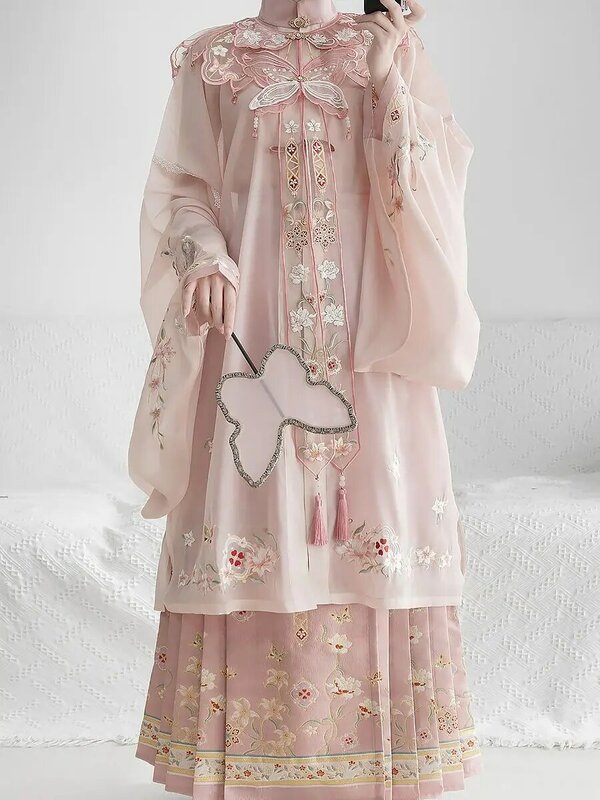 Новинка 2024 г., длинное платье в национальном стиле с розовым облаком и воротником-стойкой, плиссированная юбка, Женский комплект из трех предметов hanfu w399