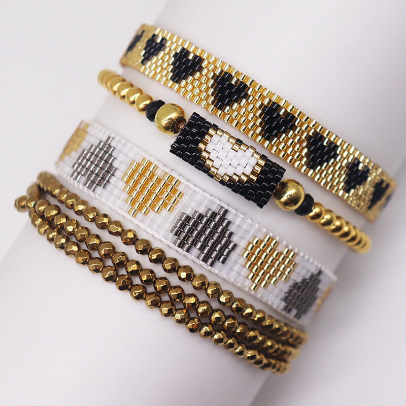 Ensemble de bracelets en perles de riz réglables, design en forme de cœur, cristal géométrique, bohème tricoté à la main, marée simple