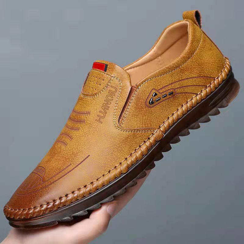 2022 moda męska Casual płaskie buty na zewnątrz z miękkimi podeszwami podróży trampki skórzane mężczyźni biznes antypoślizgowe oddychające buty mężczyzn