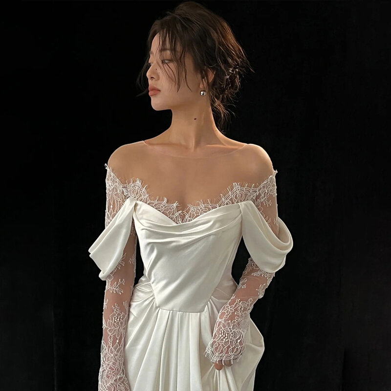 Illusion Tulle Off Shoulder Kant Bruidsjurken Big Size Custom Made Een Line Lange Mouwen Ruches Satijn Hoge Split Bridal jurk