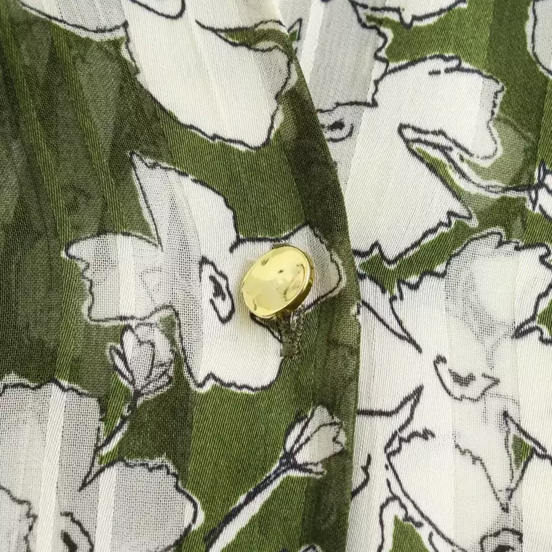 Women's fashion floral print decoration loose lapel casual women's shirt retro long sleeved button up women's shirt chic top