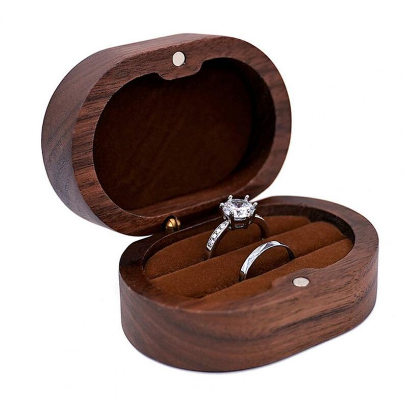 ふた付きの手作りの木製リングボックス,ジュエリー保護ボックス,ベルベットマグネット付き,結婚指輪の保管,提案