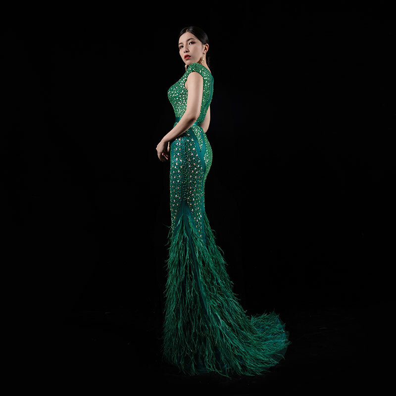 Bai sha neue Luxus Abendkleid Meerjungfrau mit Straußen haar Perlen Party Host Slim Fit Hüft verpackung gekleidete Frauen