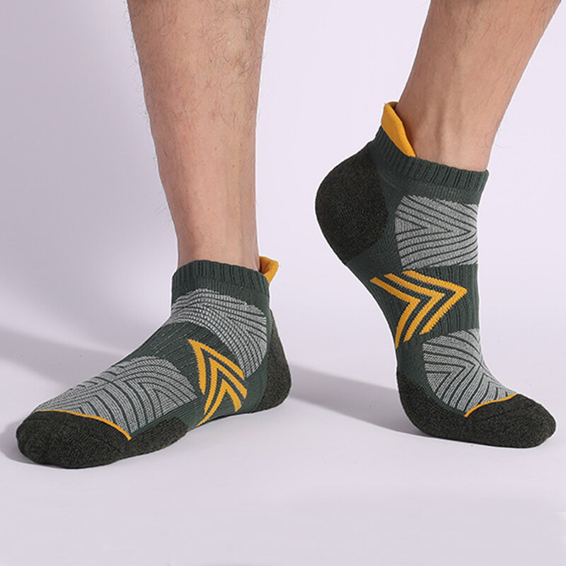 Высококачественные толстые мужские носки, дышащие невидимые короткие носки, повседневные носки из чесаного хлопка, спортивные носки для бега и лодок на весь день