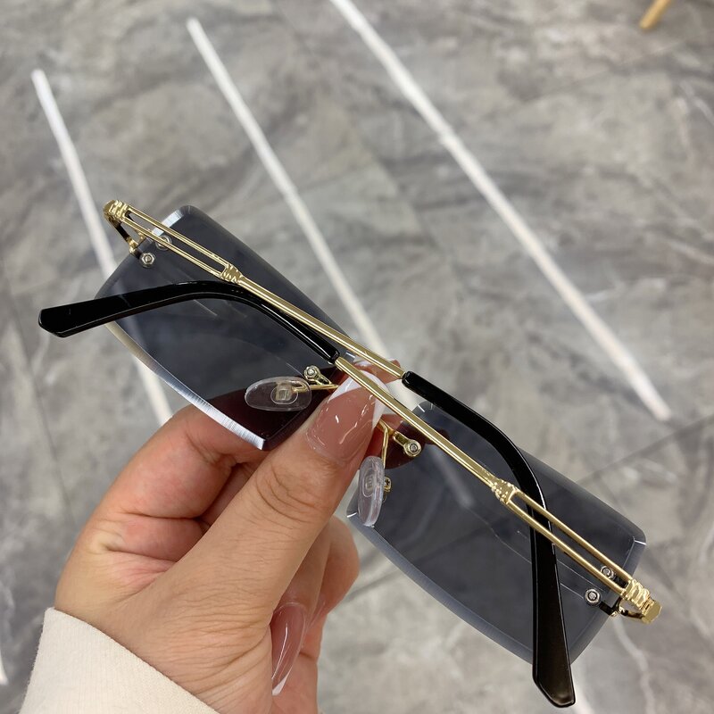 Vintage Mode 2021 Nieuwe Zonnebril Rimless Frameless Rechthoek Shades Gradiënt UV400 Zomer Reizen Zonnebril Voor Vrouwen