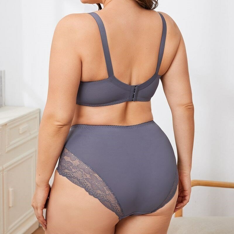Beauwear Sexy Lace Bra and brief Set For Women Plus Size Underwear Set Adjusted-Straps Simple Style Comfortable Lingerie Set