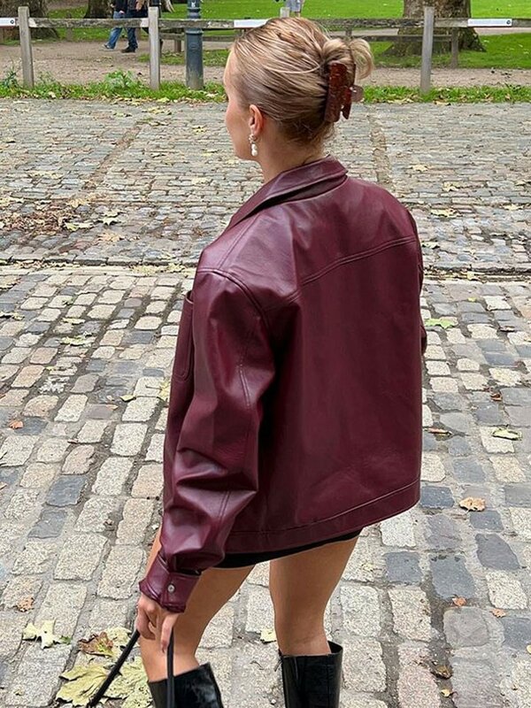 Chaqueta Bomber de cuero PU para mujer, abrigo corto de retazos con cremallera y cuello vuelto, color rojo, Estilo Vintage, moda urbana, otoño, 2023