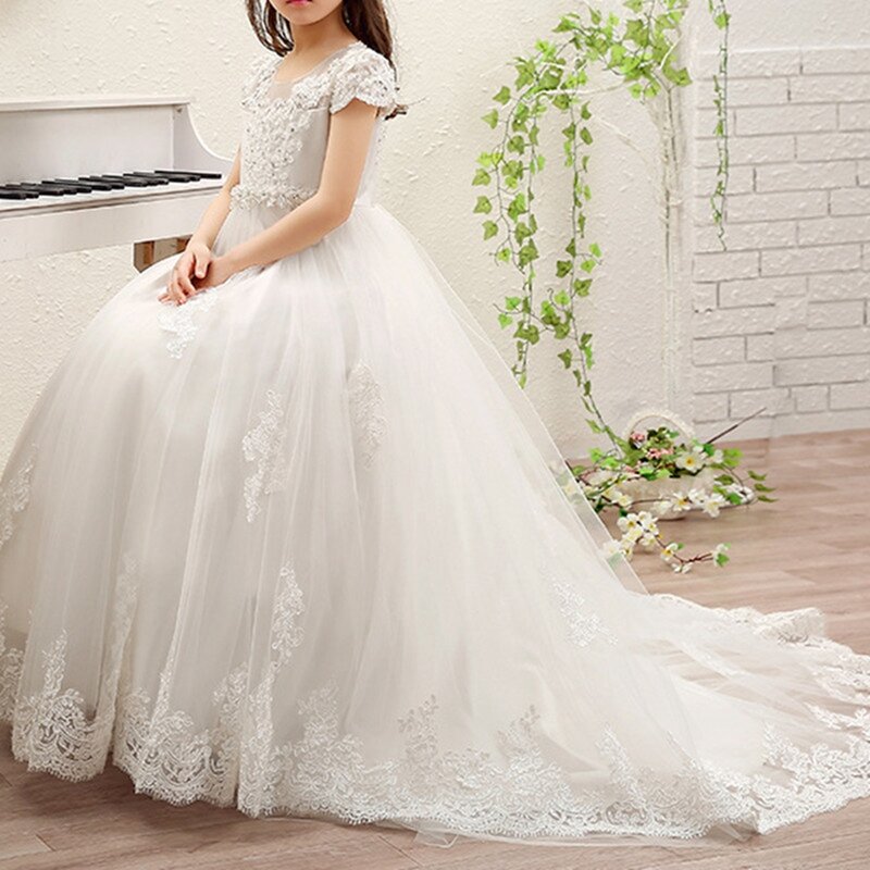 Elegant Tulle Applique Puffy Lace BeadED Short Sleeve Backless Flower Girl Dress For Wedding First Communion Birthday Ball Dress