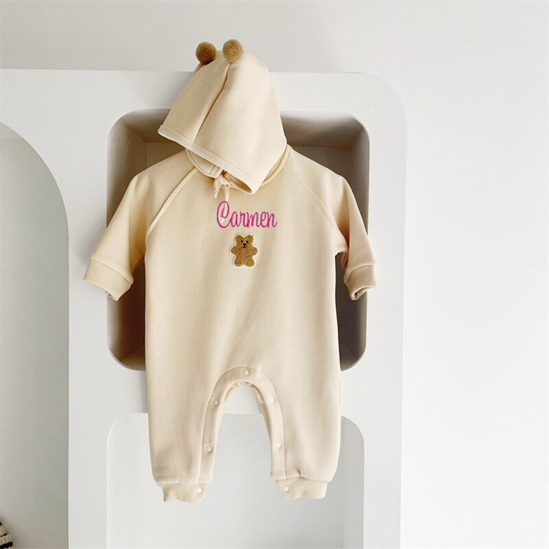 Pakaian bayi mewah musim gugur dan musim dingin unik dengan topi, nama khusus untuk pakaian bayi usia 0-2 Jumpsuit telinga beruang kecil