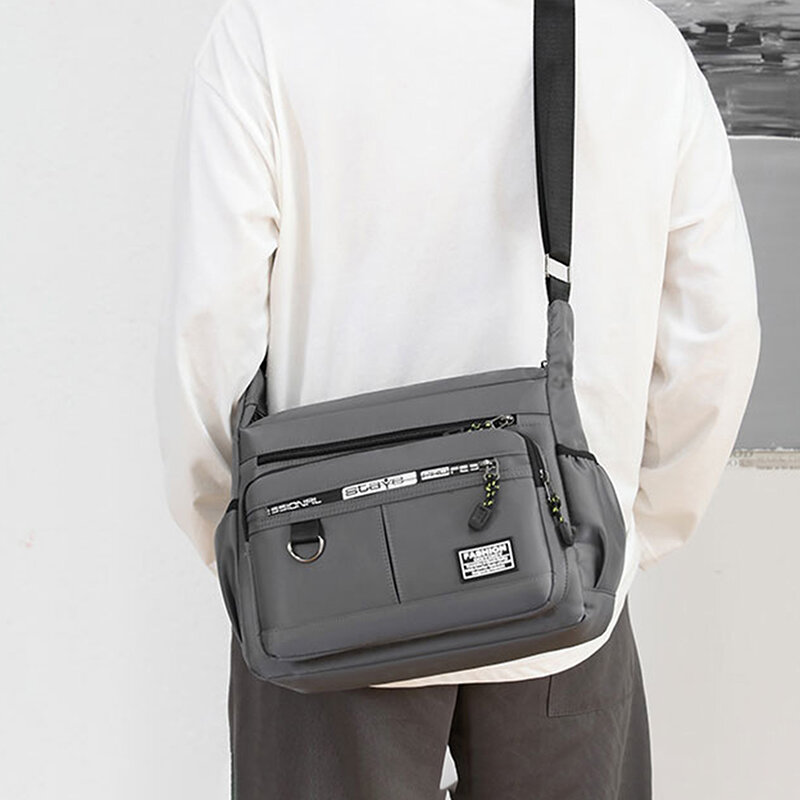 กระเป๋าสะพายข้างขนาดเล็กสำหรับผู้ชายกระเป๋าสะพายไหล่สำหรับผู้ชาย, กระเป๋าทรงกระเป๋านักเรียนกันน้ำสำหรับทำงานกระเป๋าหิ้ว
