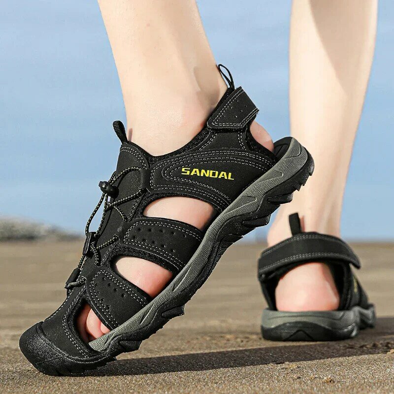 Sandália de couro genuíno masculina, sapato macio masculino, tênis casual ao ar livre, moda praia, verão, nova