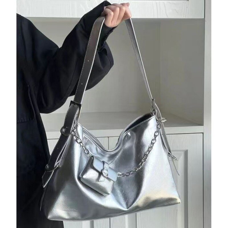 Sweet Cool Motorcycle Underarm Bag Women's Summer New Fashion Large Capacity Silver Tote Bag Fashion Student One Shoulder Bag