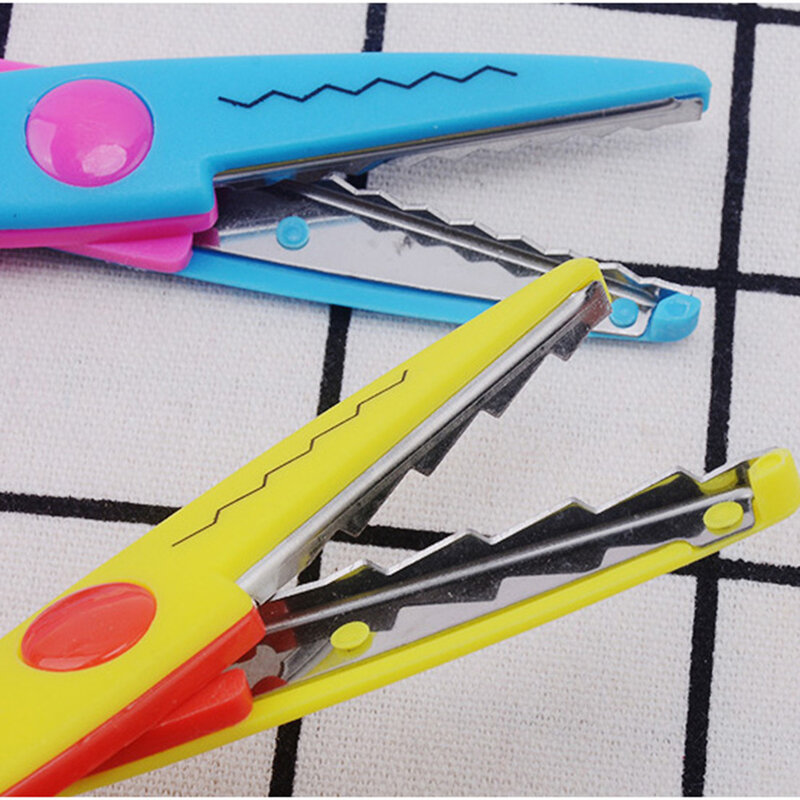 Children's Scissors Mini Paper Cutting Scissors Wavy Pattern Paper Cuttings Lace Scissors Safety Stationery Scissor Art Tool