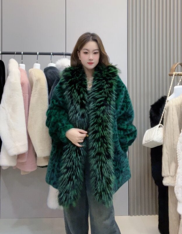 Fashion High-End Commute Style Long Sleeve Women's Faux Fur Coat 2023 Winter Loose Fashion Elegant Fur Collar Fur Stitching Coat