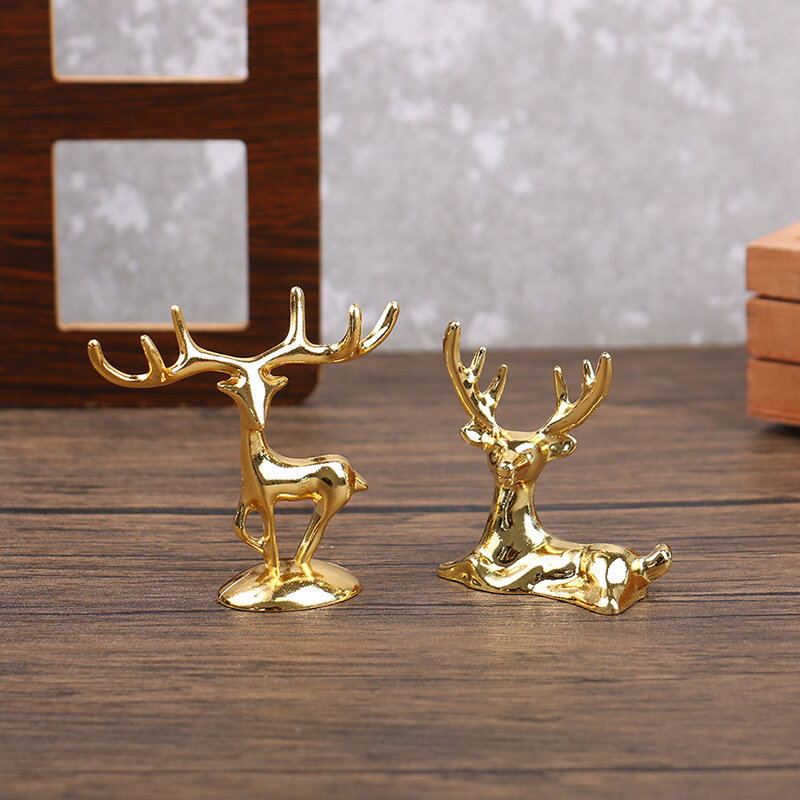 Elk Deer Statue Nordic Christmas Reindeer Art Figurine Vintage Golden Iron Handicraft Home Ornament Table Decoration Gift
