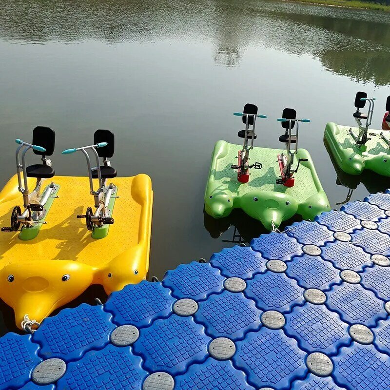 Pedal air sepeda Aqua 2023, Taman Air lumba-lumba, Pedal sepeda air