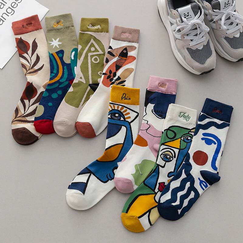 บุคลิกภาพถุงเท้าแฟชั่น Ins แนวโน้ม Graffiti ถุงเท้าคู่กีฬาถุงเท้าในหลอดเย็บปักถักร้อยผ้าฝ้ายถุงเท้า
